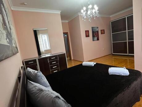 4 otaqlı yeni tikili - Sahil m. - 160 m²
