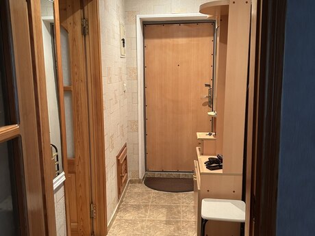3 otaqlı köhnə tikili - Badamdar q. - 68 m²