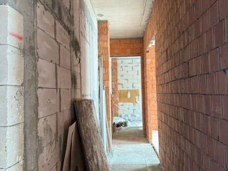 4 otaqlı yeni tikili - Ağ şəhər q. - 145 m²