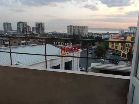 2 otaqlı köhnə tikili - Həzi Aslanov m. - 70 m²