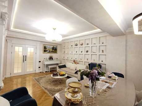 4 otaqlı yeni tikili - Qara Qarayev m. - 141 m²