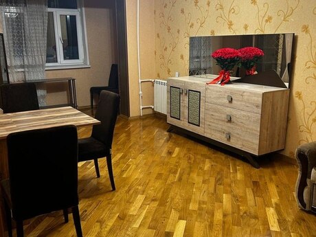 4 otaqlı yeni tikili - Nərimanov r. - 150 m²