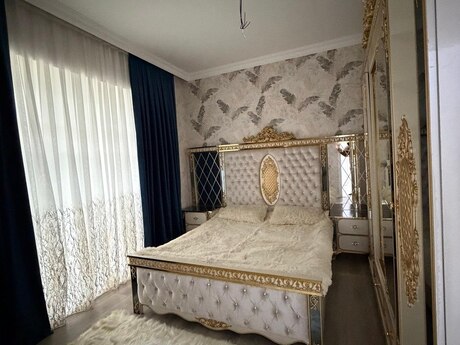4 otaqlı həyət evi/bağ evi - Binə q. - 172 m²
