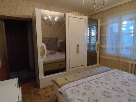 3 otaqlı köhnə tikili - Elmlər Akademiyası m. - 80 m²