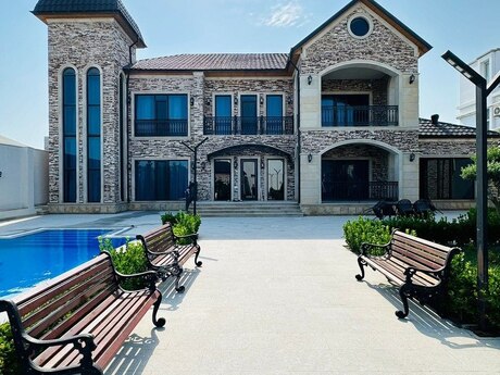 6 otaqlı həyət evi/bağ evi - Nardaran q. - 500 m²