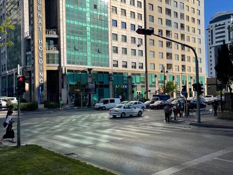 4 otaqlı köhnə tikili - Nəriman Nərimanov m. - 88 m²