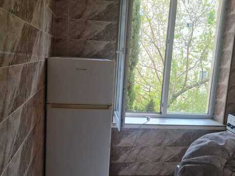 2 otaqlı köhnə tikili - Qara Qarayev m. - 60 m²