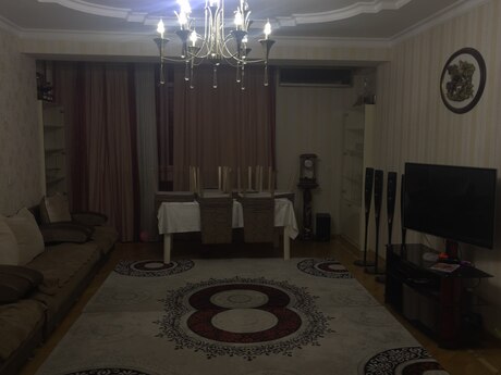4 otaqlı yeni tikili - Memar Əcəmi m. - 150 m²