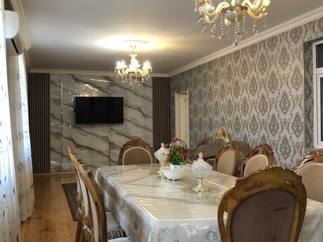 8 otaqlı həyət evi/bağ evi - Mehdiabad q. - 320 m²