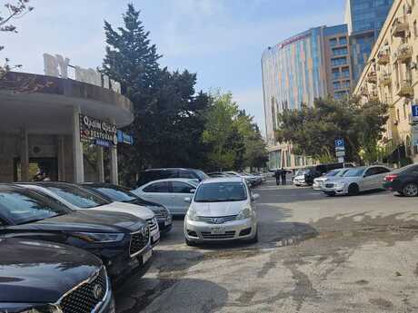2 otaqlı köhnə tikili - 28 May m. - 60 m²
