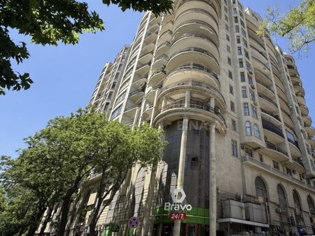 3 otaqlı yeni tikili - İçəri Şəhər m. - 118 m²