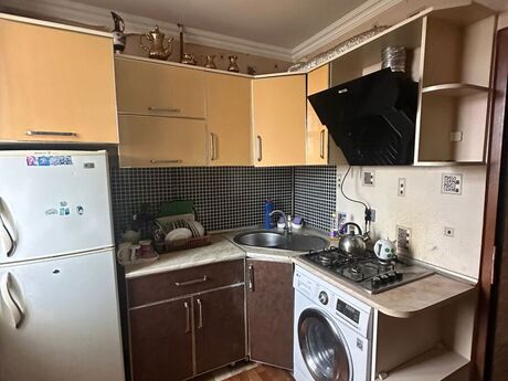 2 otaqlı köhnə tikili - Qaraçuxur q. - 38 m²