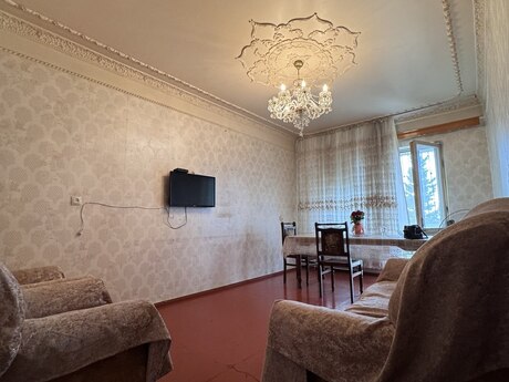 3 otaqlı köhnə tikili - Əhmədli m. - 70 m²