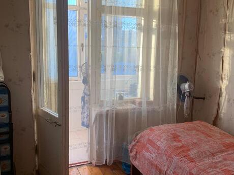 1 otaqlı köhnə tikili - Azadlıq Prospekti m. - 80 m²