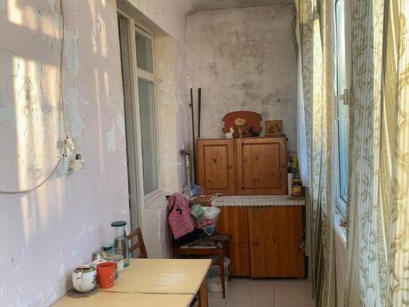 1 otaqlı köhnə tikili - Azadlıq Prospekti m. - 80 m²