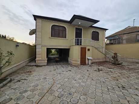 5 otaqlı həyət evi/bağ evi - Novxanı q. - 260 m²