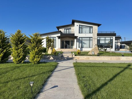 6 otaqlı həyət evi/bağ evi - Bilgəh q. - 600 m²