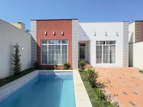 4 otaqlı həyət evi/bağ evi - Şüvəlan q. - 150 m²