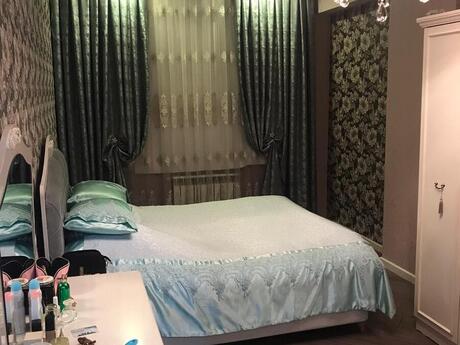 3 otaqlı köhnə tikili - Memar Əcəmi m. - 80 m²