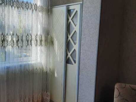 1 otaqlı köhnə tikili - İnşaatçılar m. - 44 m²