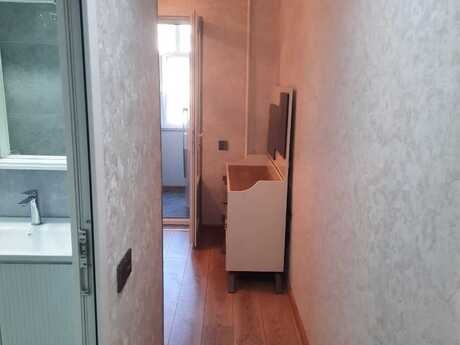 1 otaqlı köhnə tikili - İnşaatçılar m. - 44 m²