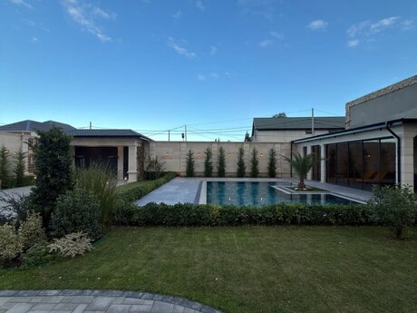 5 otaqlı həyət evi/bağ evi - Nardaran q. - 300 m²