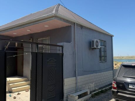 3 otaqlı həyət evi/bağ evi - Binəqədi q. - 75 m²
