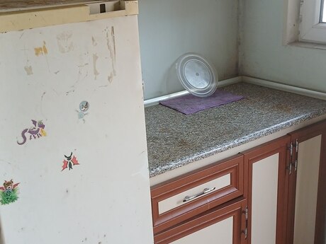 1 otaqlı köhnə tikili - Elmlər Akademiyası m. - 30 m²