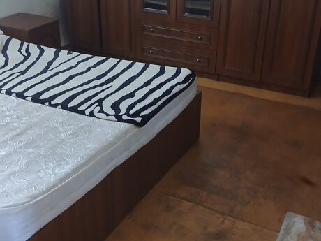 1 otaqlı köhnə tikili - Elmlər Akademiyası m. - 30 m²