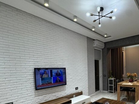 3 otaqlı yeni tikili - Sahil q. - 75 m²