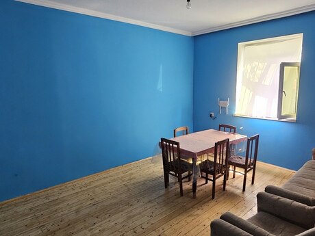 2 otaqlı həyət evi/bağ evi - Ramana q. - 1000 m²