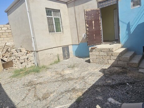 2 otaqlı həyət evi/bağ evi - Ramana q. - 1000 m²