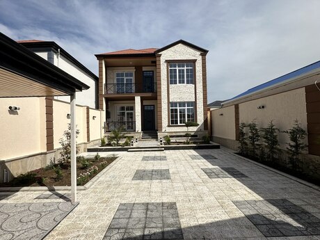 6 otaqlı həyət evi/bağ evi - Savalan q. - 220 m²