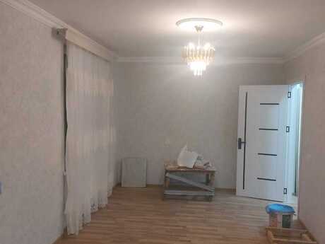 1 otaqlı köhnə tikili - Neftçilər m. - 43 m²