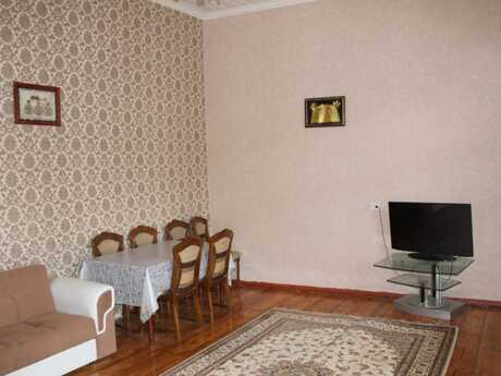 Elan №6121975 - Bakı, İçəri Şəhər m., 3 otaqlı, 97 m², 2/2 mərtəbə