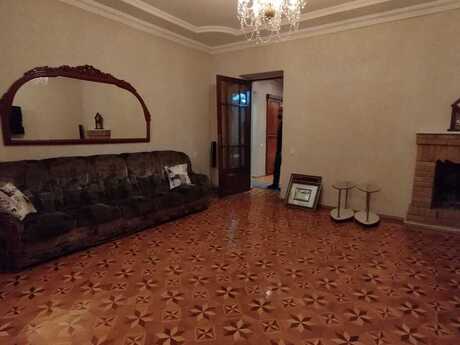 2 otaqlı köhnə tikili - Nəsimi r. - 75 m²