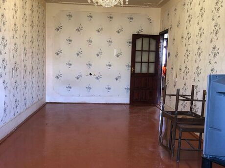 3 otaqlı köhnə tikili - Binə q. - 75 m²