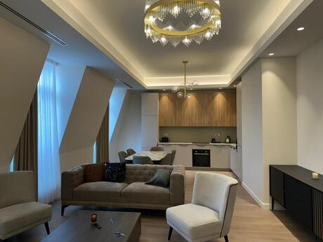 3 otaqlı yeni tikili - Ağ şəhər q. - 110 m²