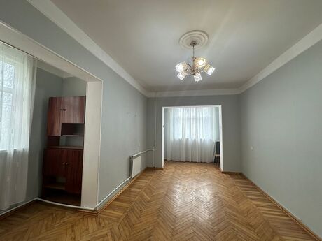 1 otaqlı köhnə tikili - Azadlıq Prospekti m. - 45 m²