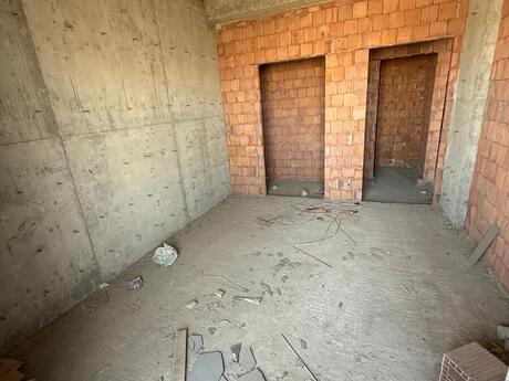 1 otaqlı yeni tikili - Ağ şəhər q. - 63 m²