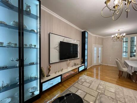 3-комн. новостройка - м. Ази Асланов - 148 м²