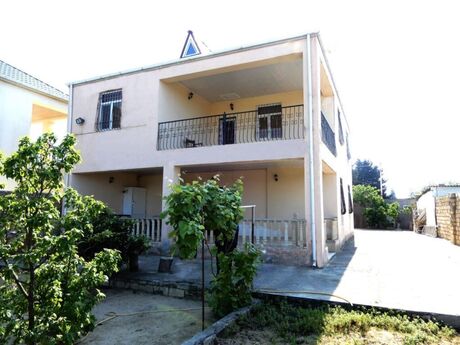 5 otaqlı həyət evi/bağ evi - Novxanı q. - 230 m²