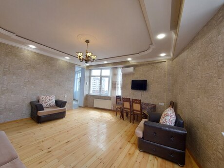 3 otaqlı yeni tikili - Əhmədli q. - 85 m²
