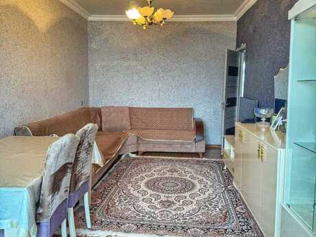 2 otaqlı köhnə tikili - Xalqlar Dostluğu m. - 60 m²