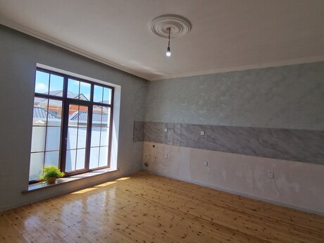 4 otaqlı həyət evi/bağ evi - Məmmədli q. - 110 m²