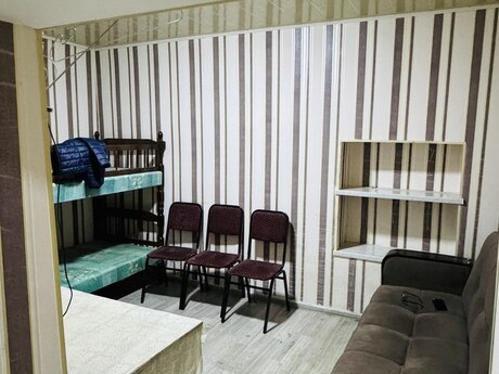 1 otaqlı həyət evi/bağ evi - Nizami m. - 25 m²