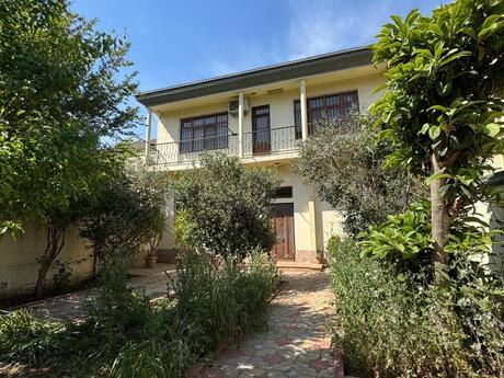 5 otaqlı həyət evi/bağ evi - Əhmədli m. - 230 m²