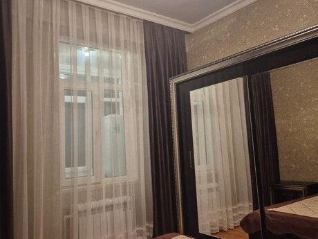 2-комн. новостройка - м. Иншаатчылар - 70 м²