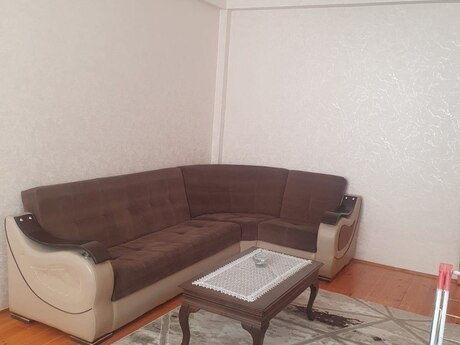 2-комн. новостройка - м. Иншаатчылар - 70 м²