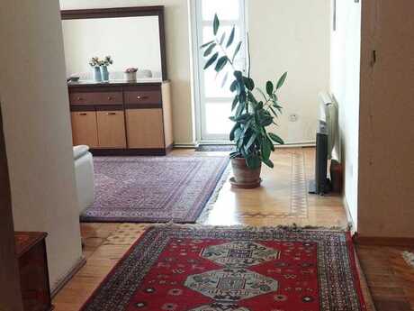 2 otaqlı köhnə tikili - Nizami m. - 60 m²